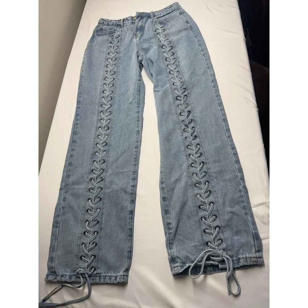 Fashion Nova Amplified Lace Up Straight Leg Jeans Light Wash Size 7 NEW Retro